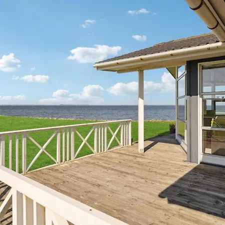 Holiday home Beautiful In With House Sea View