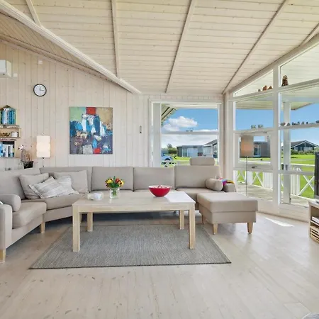 Beautiful In With House Sea View Holiday home *